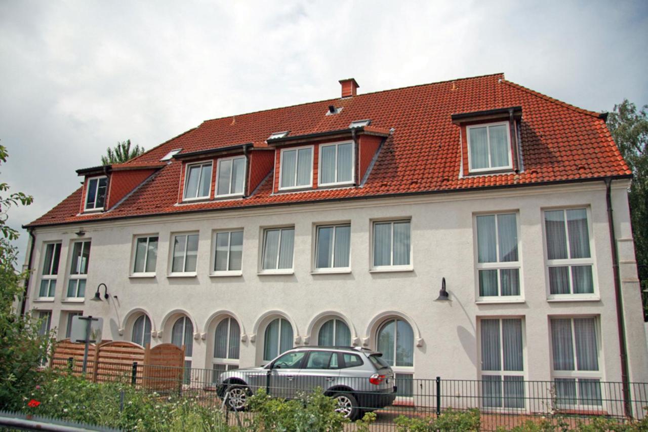 Apartment 1 Хайлигенхафен Екстериор снимка